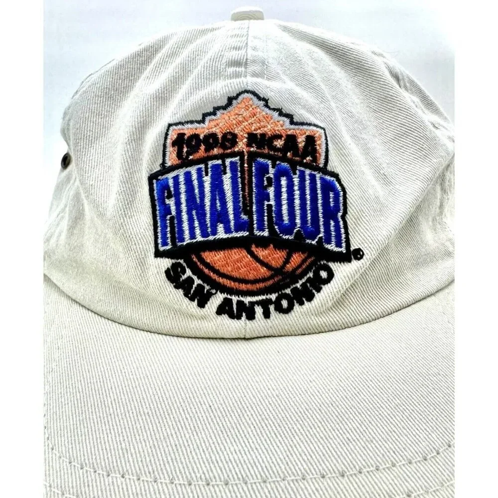 Vintage 1998 NCAA Basketball Final Four San Antonio Wildcats Strapback Sports‎